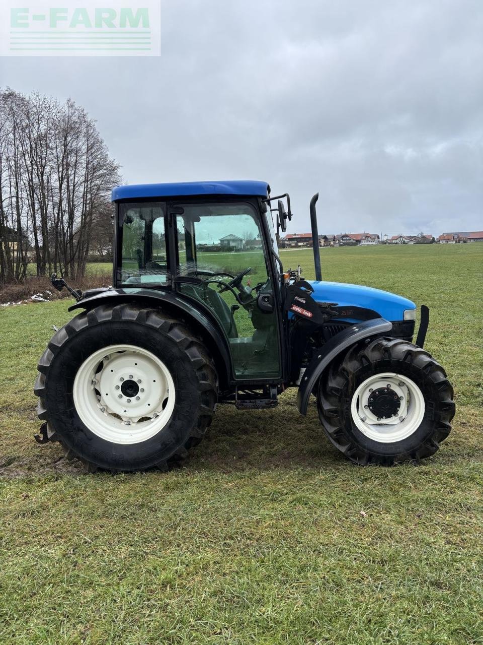 Traktor του τύπου New Holland tn-d 70 D, Gebrauchtmaschine σε ELIXHAUSEN (Φωτογραφία 2)