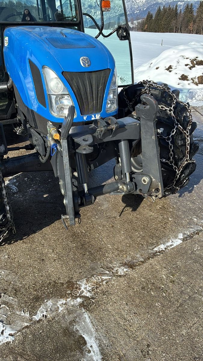 Traktor tip New Holland TN-D 85 A, Gebrauchtmaschine in Burgkirchen (Poză 2)