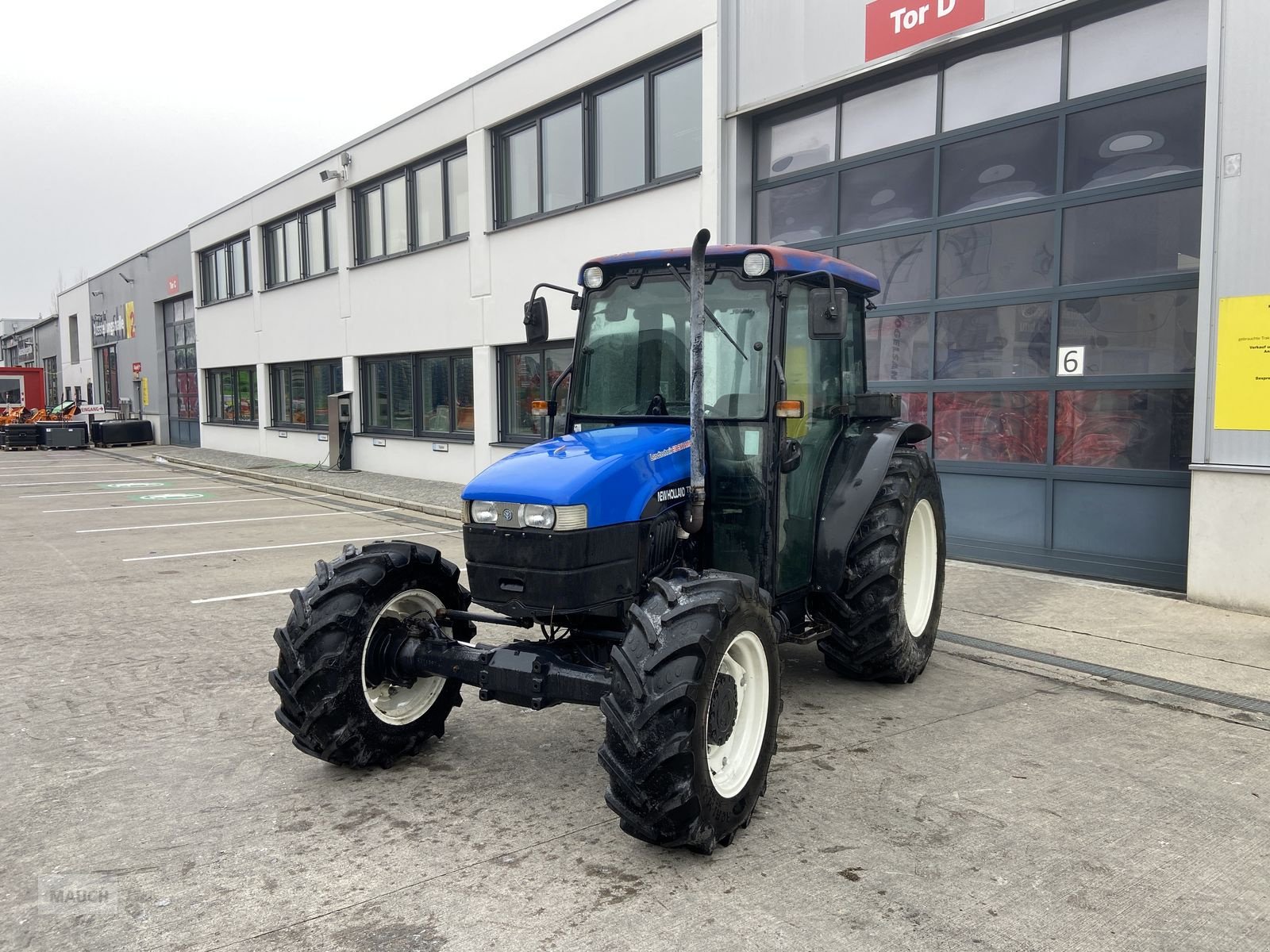 Traktor del tipo New Holland TN-S 75 A, Gebrauchtmaschine en Burgkirchen (Imagen 1)