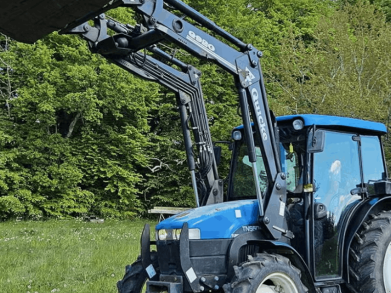 Traktor des Typs New Holland TN55D, Gebrauchtmaschine in Randers NØ (Bild 1)
