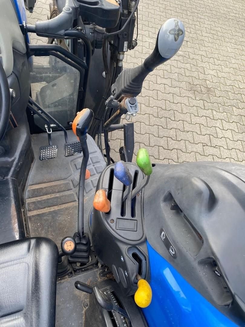 Traktor от тип New Holland TN60DA, Gebrauchtmaschine в Hapert (Снимка 5)