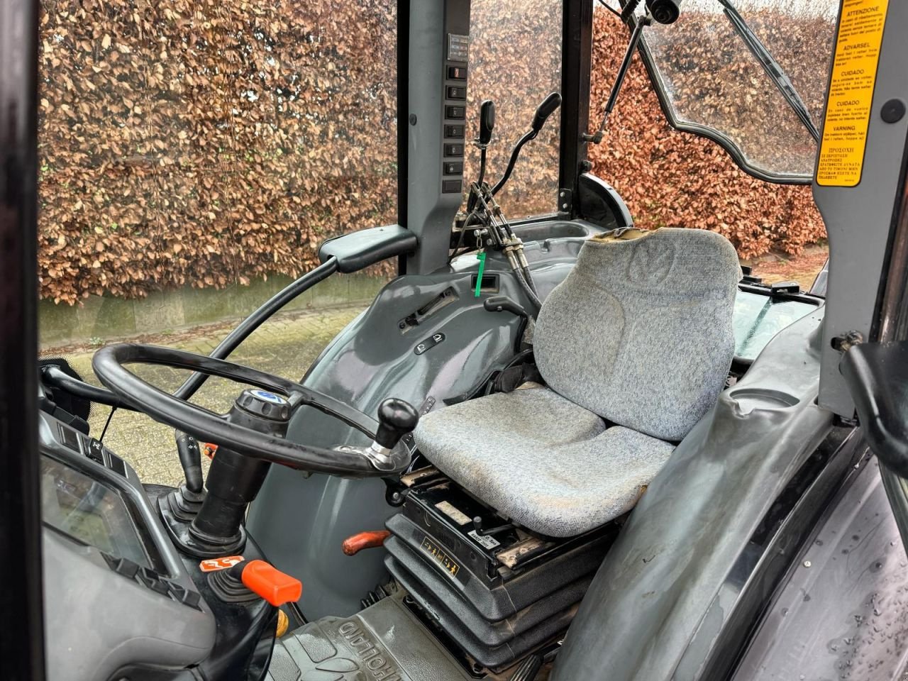 Traktor des Typs New Holland TN70D, Gebrauchtmaschine in Deurningen (Bild 4)