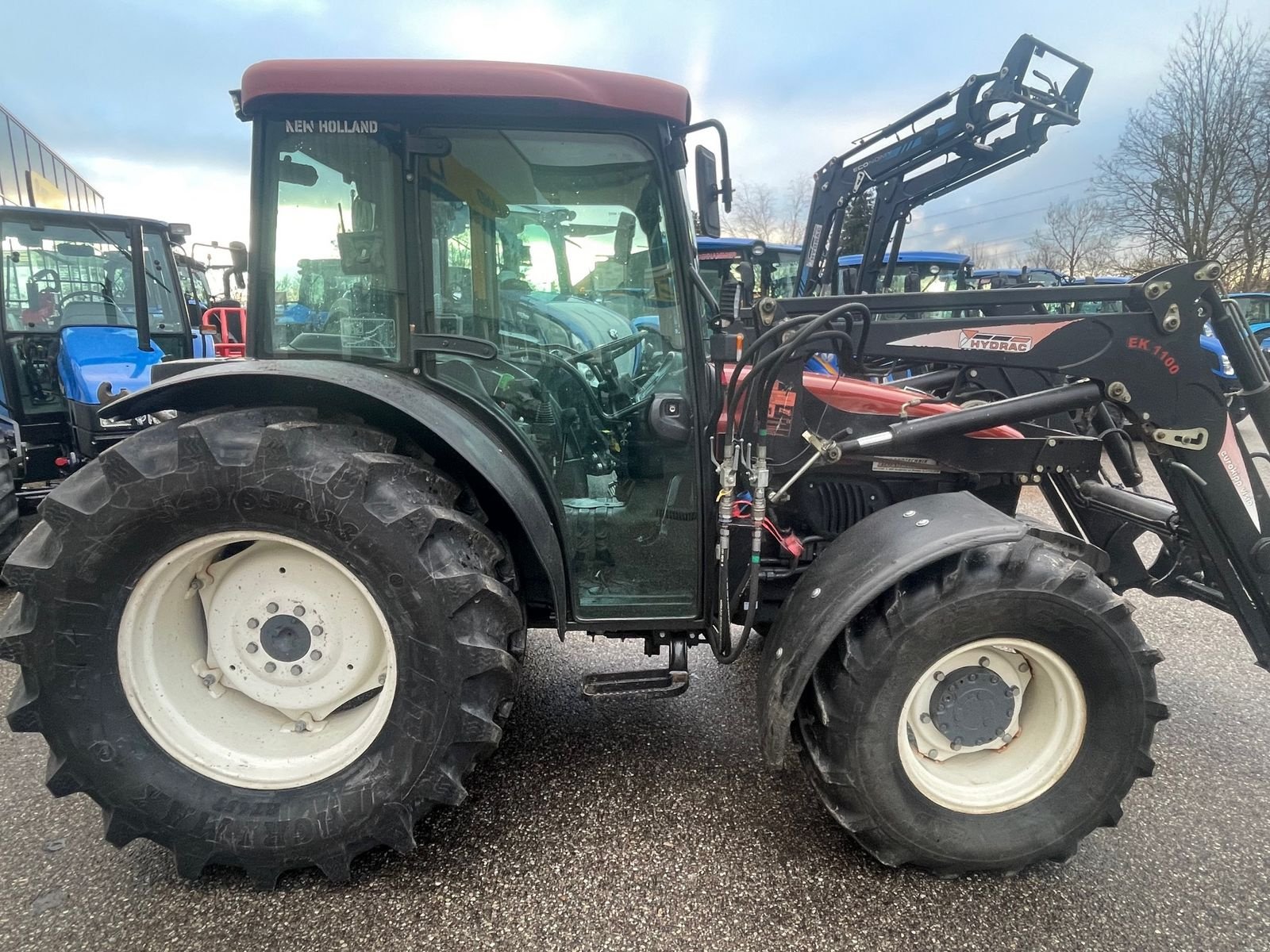 Traktor от тип New Holland TN75DA, Gebrauchtmaschine в Burgkirchen (Снимка 6)