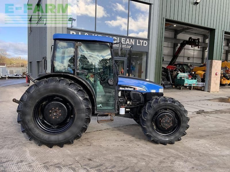 Traktor tipa New Holland tn75s super steer tractor (st24490) S, Gebrauchtmaschine u SHAFTESBURY (Slika 1)