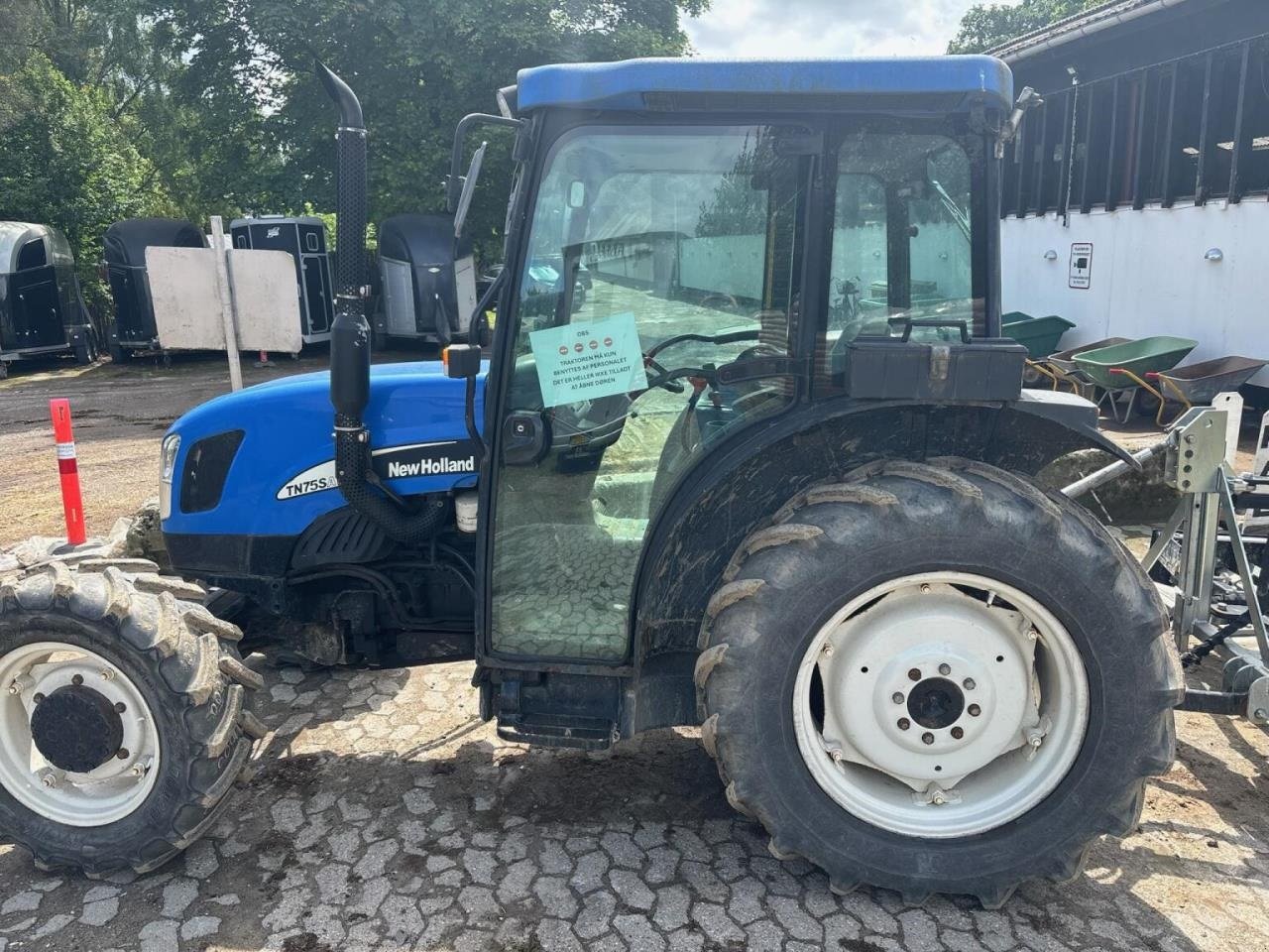 Traktor типа New Holland TN75SA, Gebrauchtmaschine в Hadsten (Фотография 1)