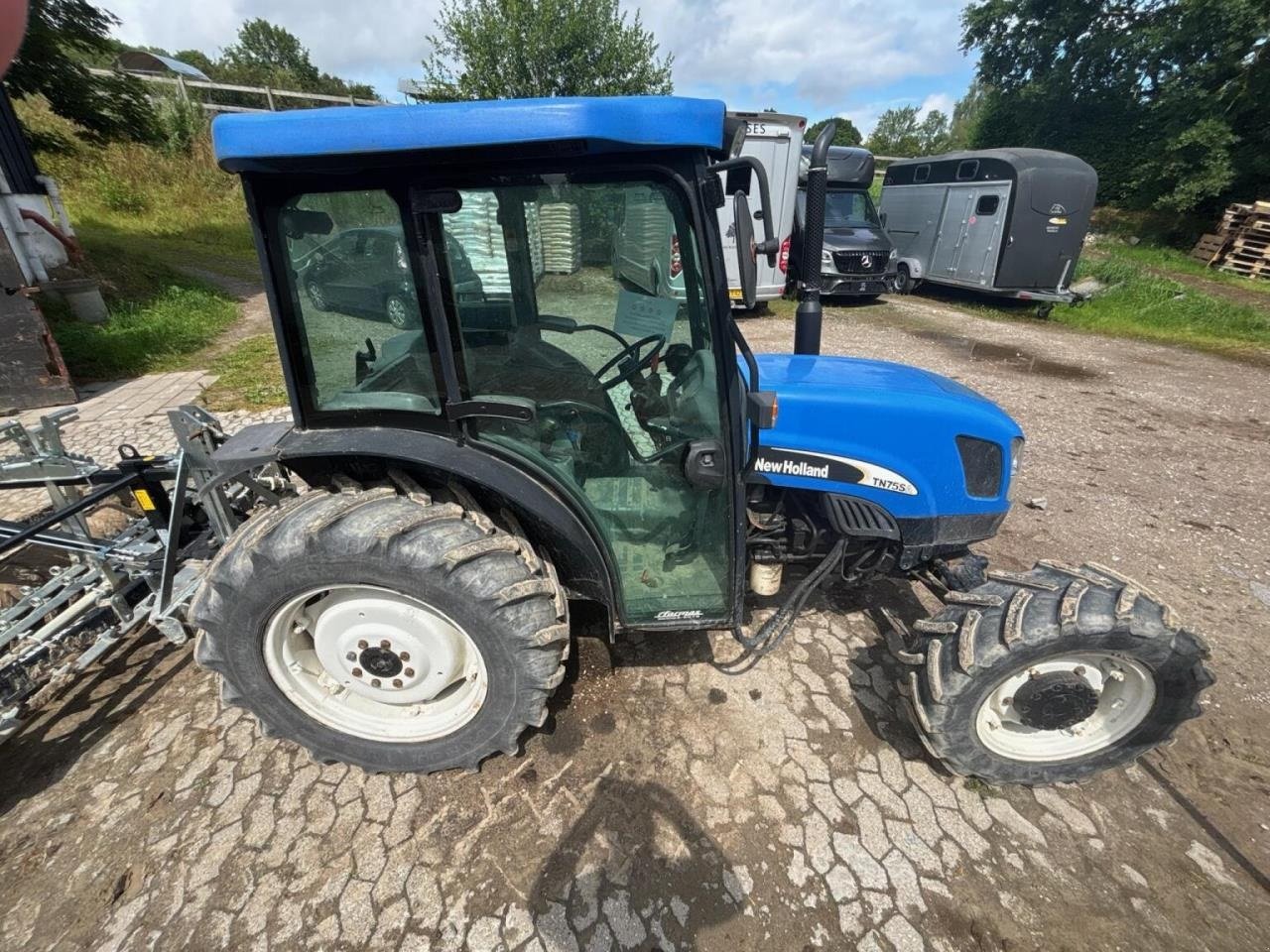 Traktor типа New Holland TN75SA, Gebrauchtmaschine в Hadsten (Фотография 2)