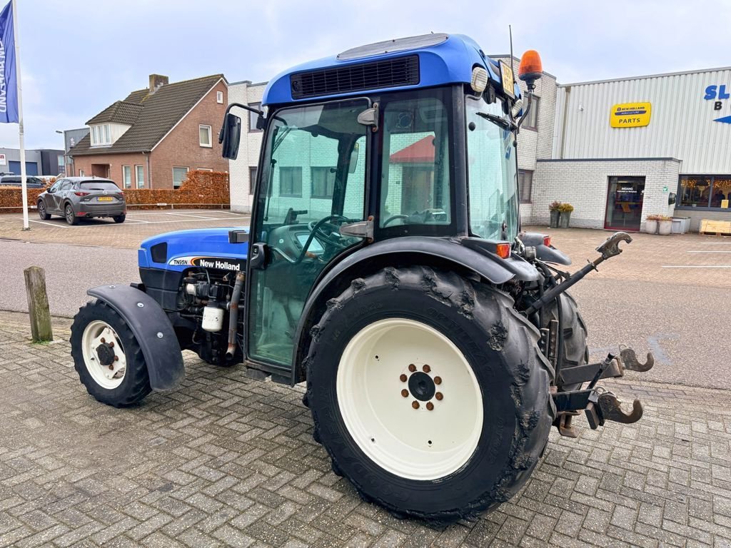Traktor des Typs New Holland TN95NA Smalspoortrekker, Gebrauchtmaschine in BOEKEL (Bild 2)