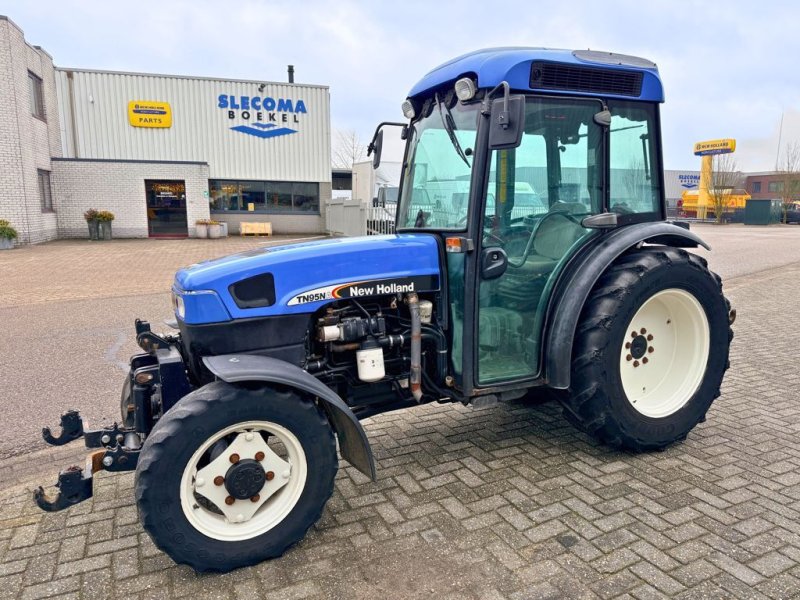 Traktor typu New Holland TN95NA Smalspoortrekker, Gebrauchtmaschine v BOEKEL (Obrázok 1)