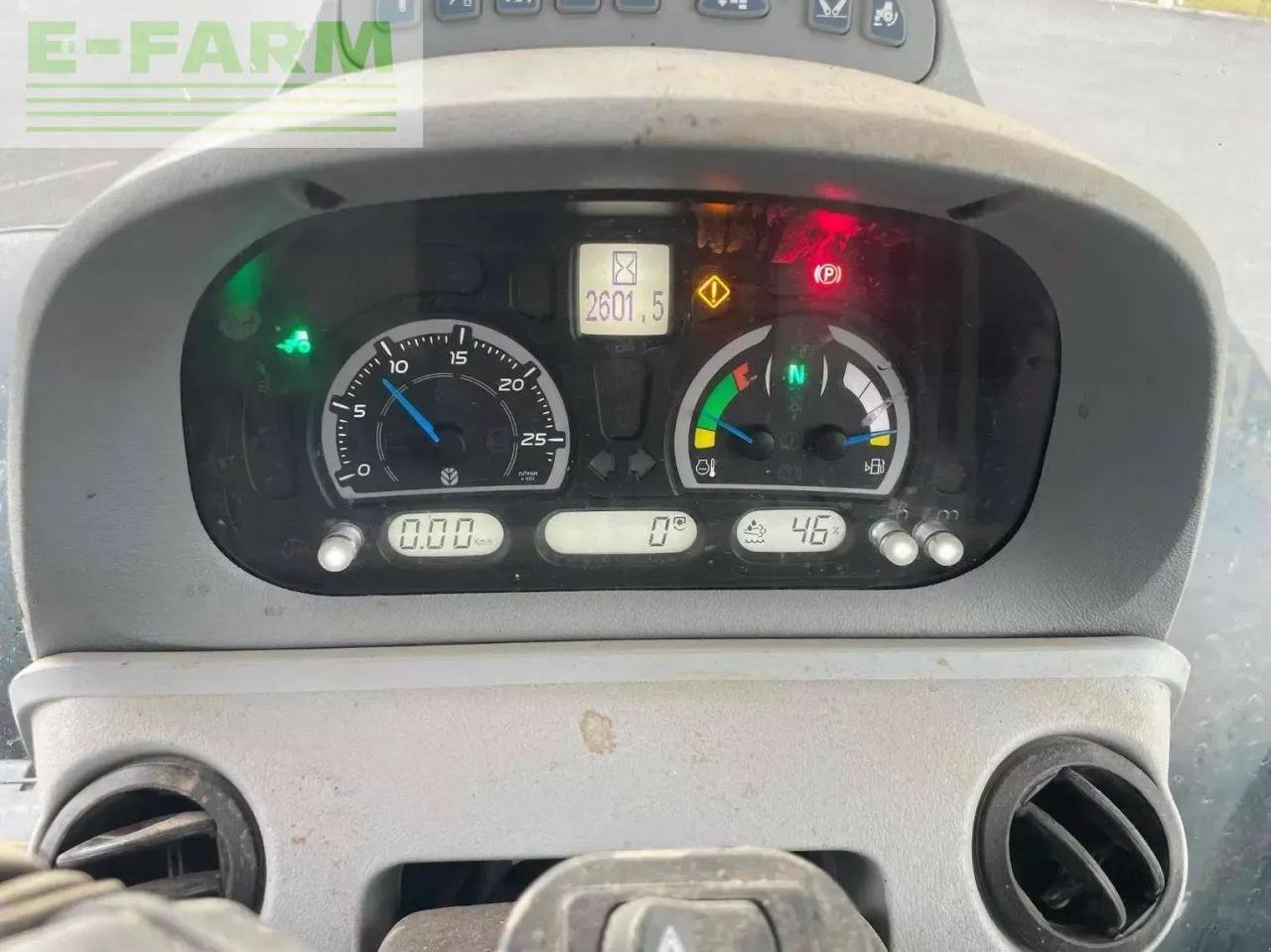 Traktor типа New Holland tracteur agricole t6.165 dynamic command new holla, Gebrauchtmaschine в ST CLAIR SUR ELLE (Фотография 7)