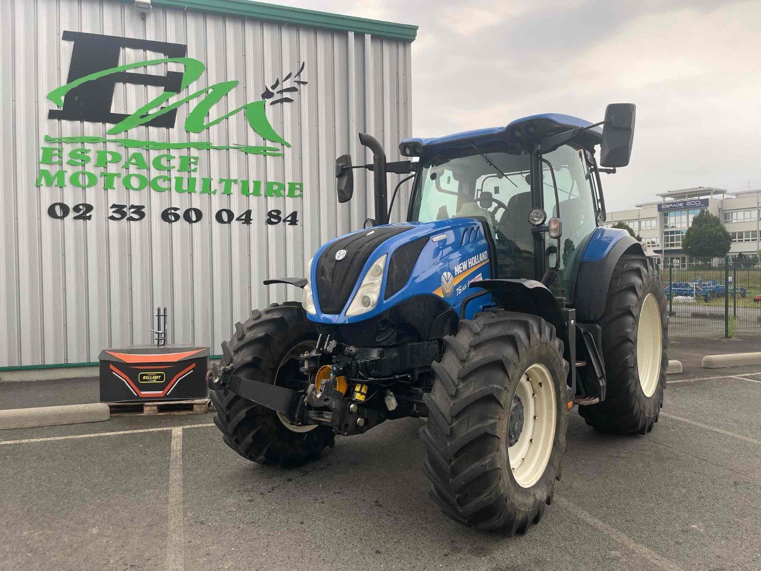 Traktor του τύπου New Holland Tracteur agricole T6.165 DYNAMIC COMMAND New Holla, Gebrauchtmaschine σε SAINT CLAIR SUR ELLE (Φωτογραφία 1)