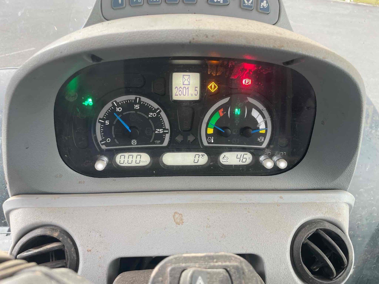 Traktor van het type New Holland Tracteur agricole T6.165 DYNAMIC COMMAND New Holla, Gebrauchtmaschine in SAINT CLAIR SUR ELLE (Foto 10)