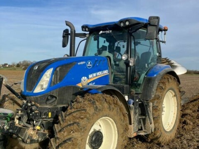 Traktor van het type New Holland TRACTEUR T6.165, Gebrauchtmaschine in VAROIS & CHAIGNOT