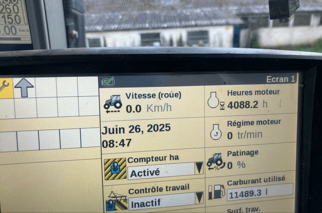 Traktor typu New Holland TRACTEUR T8.390, Gebrauchtmaschine v NOGENT (Obrázek 6)