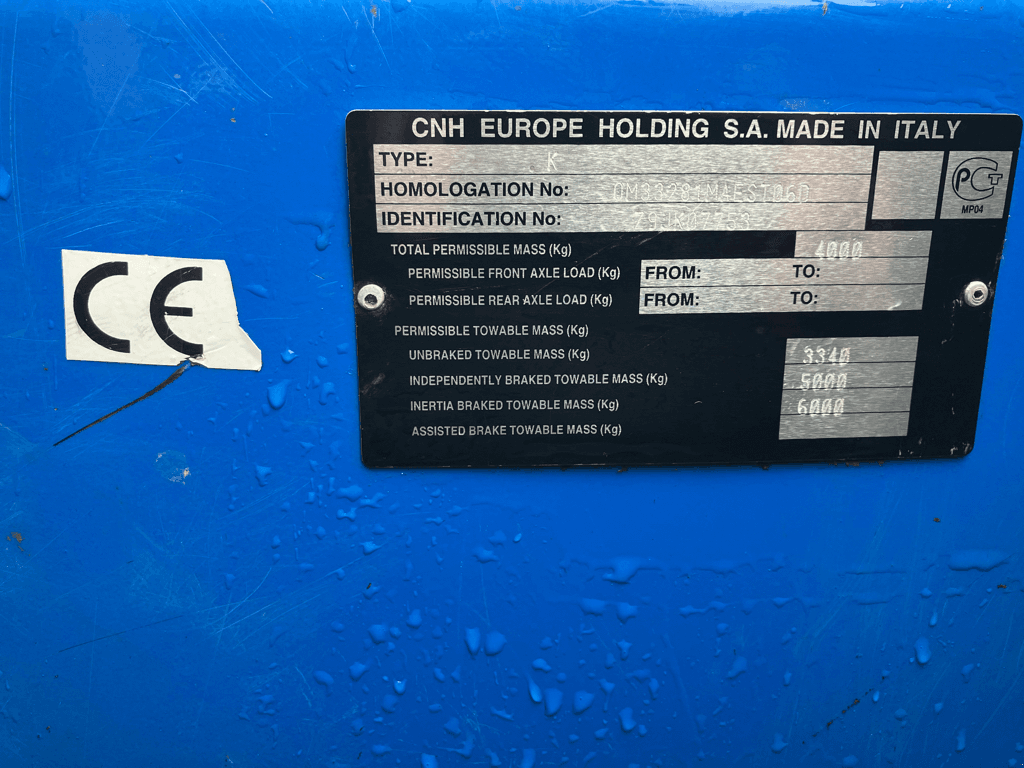 Traktor typu New Holland TRACTEUR TK 4030F, Gebrauchtmaschine v SAINT ANDIOL (Obrázek 8)