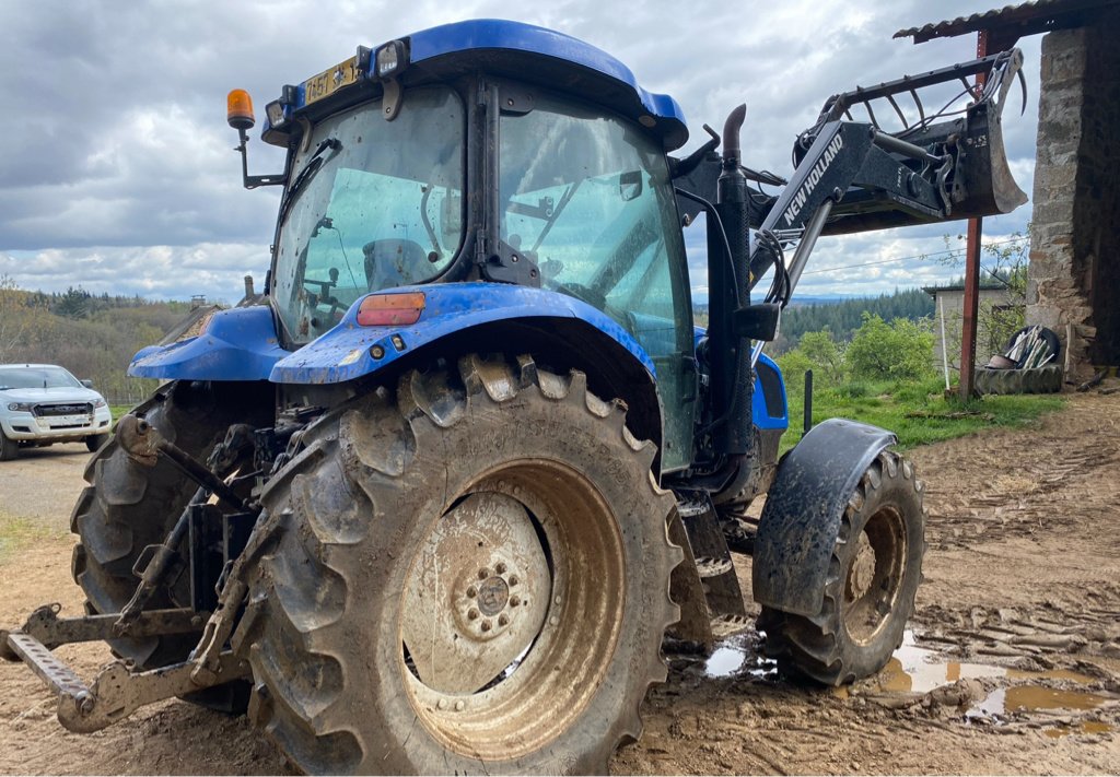 Traktor Türe ait New Holland TS 100 A, Gebrauchtmaschine içinde UZERCHE (resim 3)