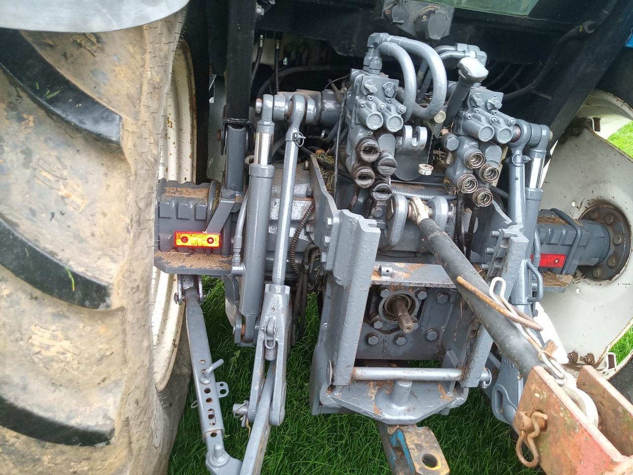 Traktor del tipo New Holland TS 100, Gebrauchtmaschine In Goor (Immagine 2)