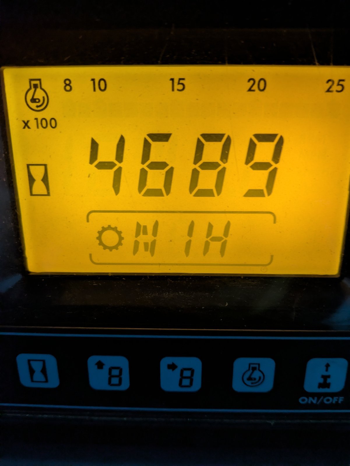 Traktor tip New Holland TS 100, Gebrauchtmaschine in Meißenheim  (Poză 3)