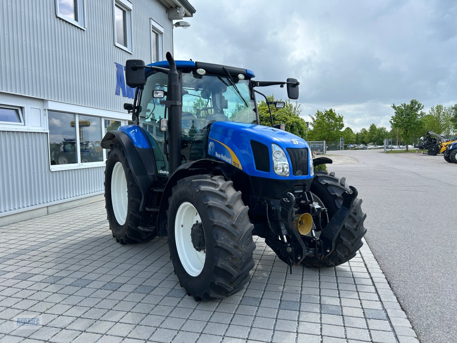 Traktor Türe ait New Holland TS 110 A, Gebrauchtmaschine içinde Salching bei Straubing (resim 4)