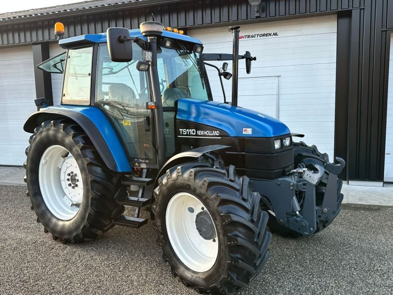 Traktor du type New Holland TS 110, Gebrauchtmaschine en Linde (dr)