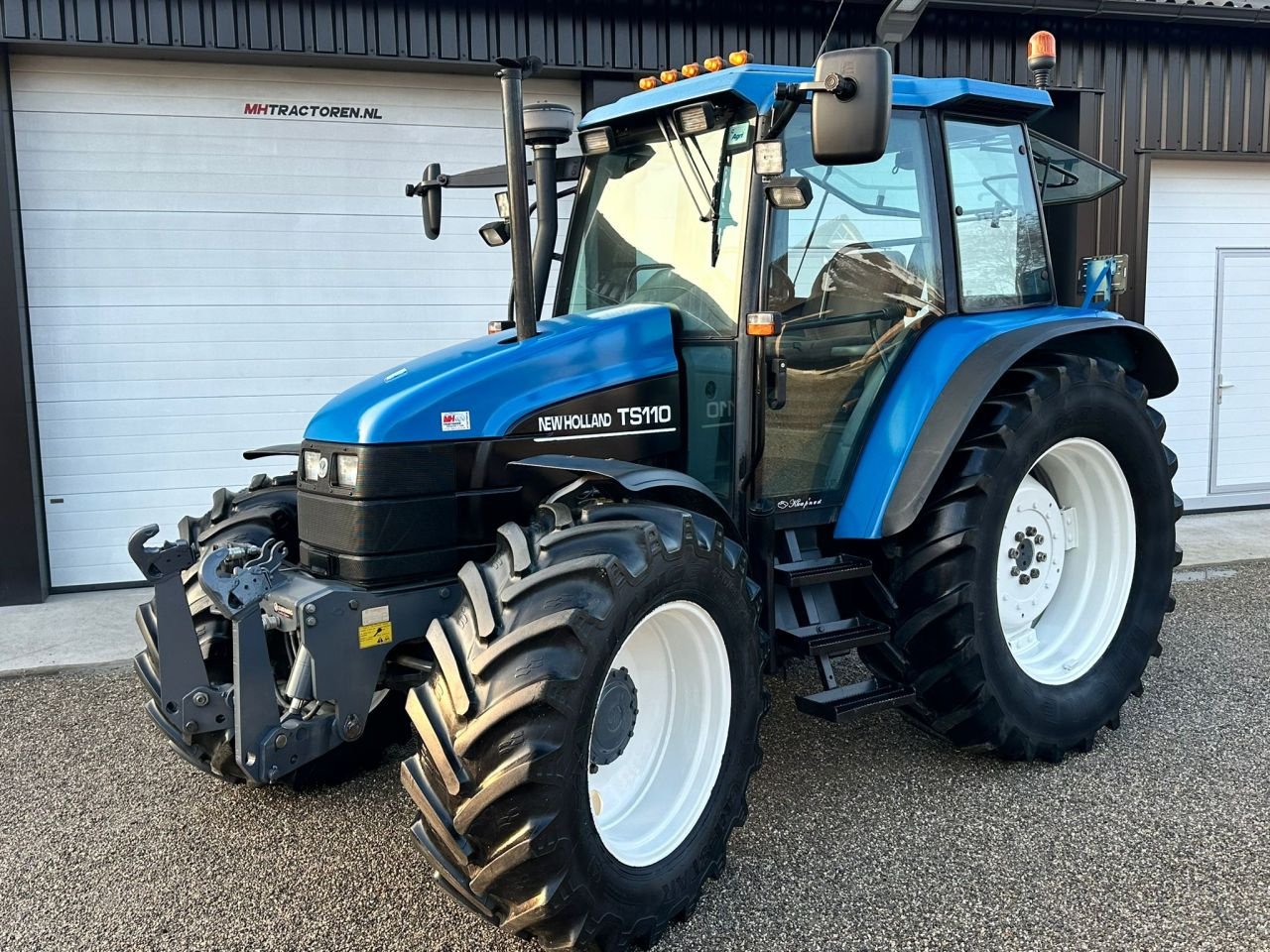 Traktor du type New Holland TS 110, Gebrauchtmaschine en Linde (dr) (Photo 2)