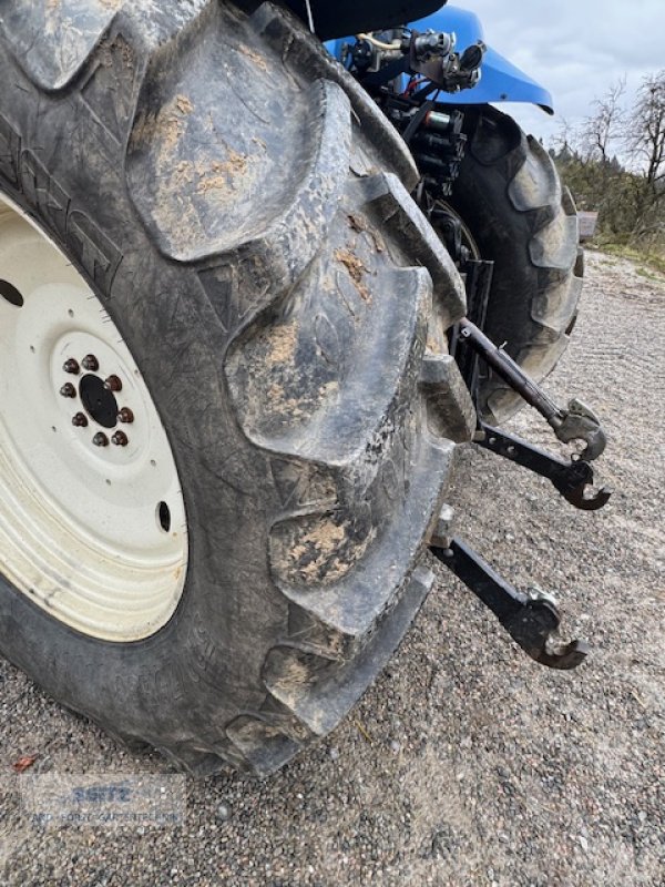 Traktor типа New Holland TS 115 A, Gebrauchtmaschine в Lindenfels-Glattbach (Фотография 3)