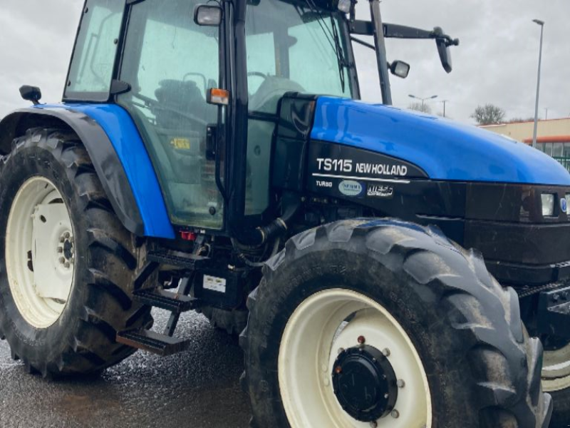 Traktor of the type New Holland TS 115, Gebrauchtmaschine in MORHANGE (Picture 1)