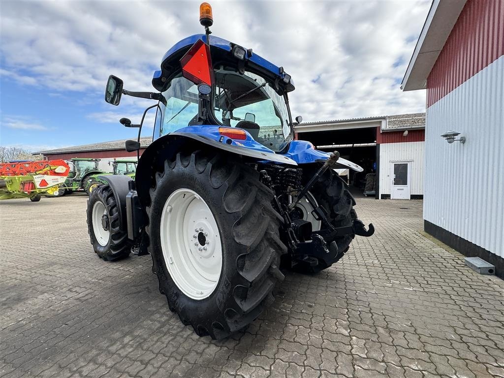 Traktor des Typs New Holland TS 125 A KUN 4600 TIMER!, Gebrauchtmaschine in Nørager (Bild 4)