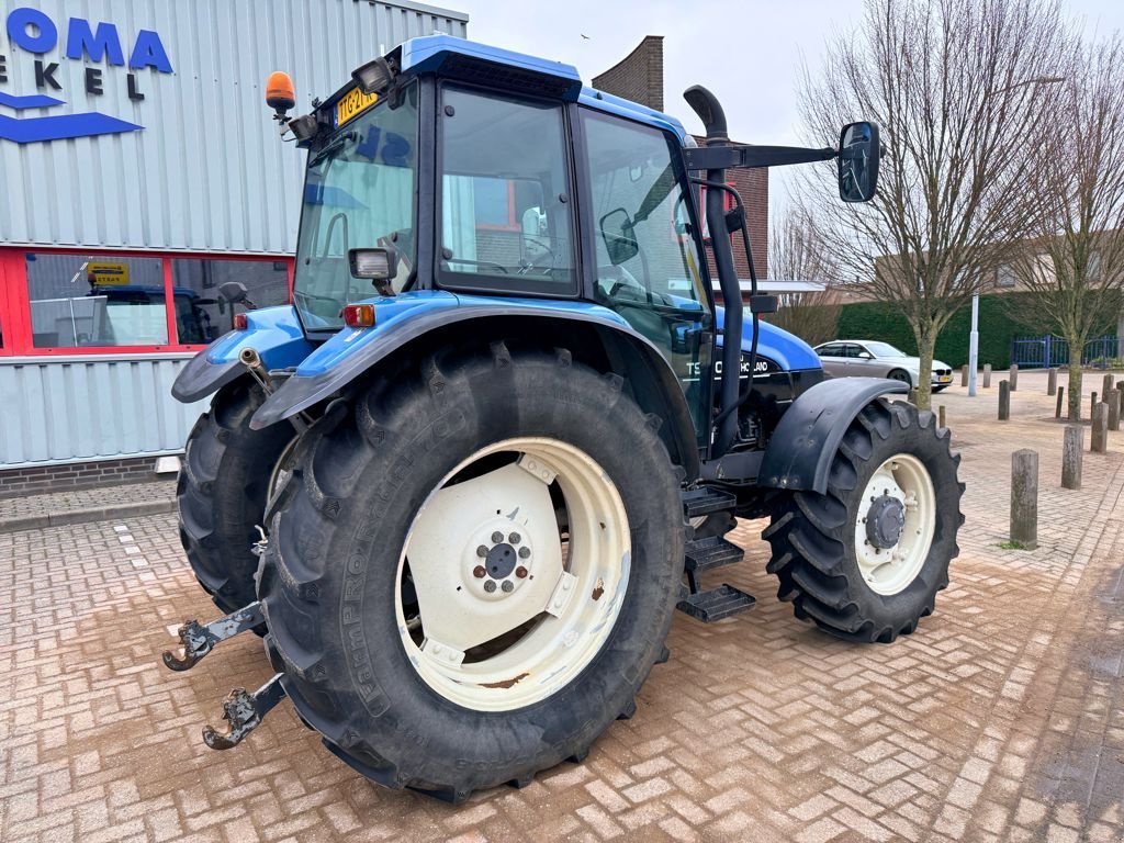 Traktor typu New Holland TS100 4WD, Gebrauchtmaschine w BOEKEL (Zdjęcie 3)