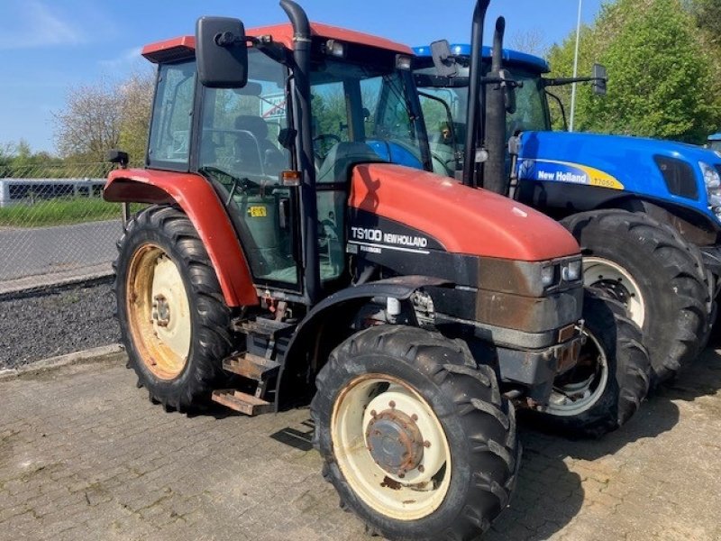 Traktor des Typs New Holland TS100, Gebrauchtmaschine in Børkop (Bild 1)