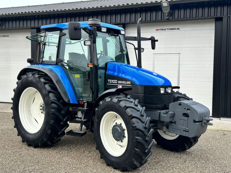 Traktor от тип New Holland TS100, Gebrauchtmaschine в Linde (dr) (Снимка 1)
