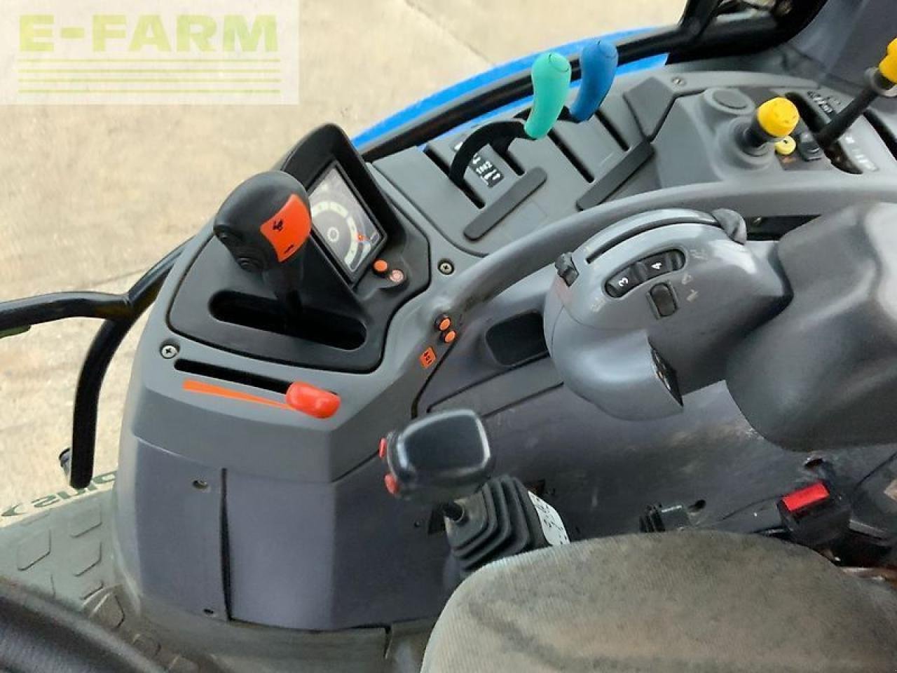 Traktor typu New Holland ts100a tractor (st25192), Gebrauchtmaschine v SHAFTESBURY (Obrázek 17)