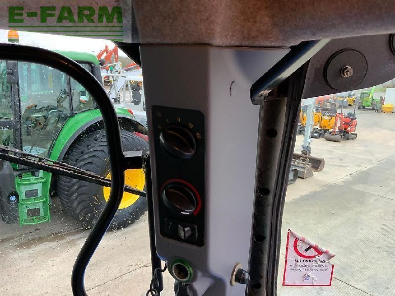 Traktor typu New Holland ts100a tractor (st25192), Gebrauchtmaschine v SHAFTESBURY (Obrázek 18)