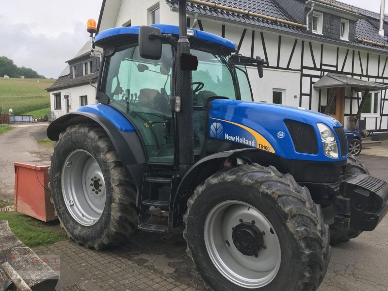 Traktor des Typs New Holland TS100A, Gebrauchtmaschine in Eberschwang (Bild 1)
