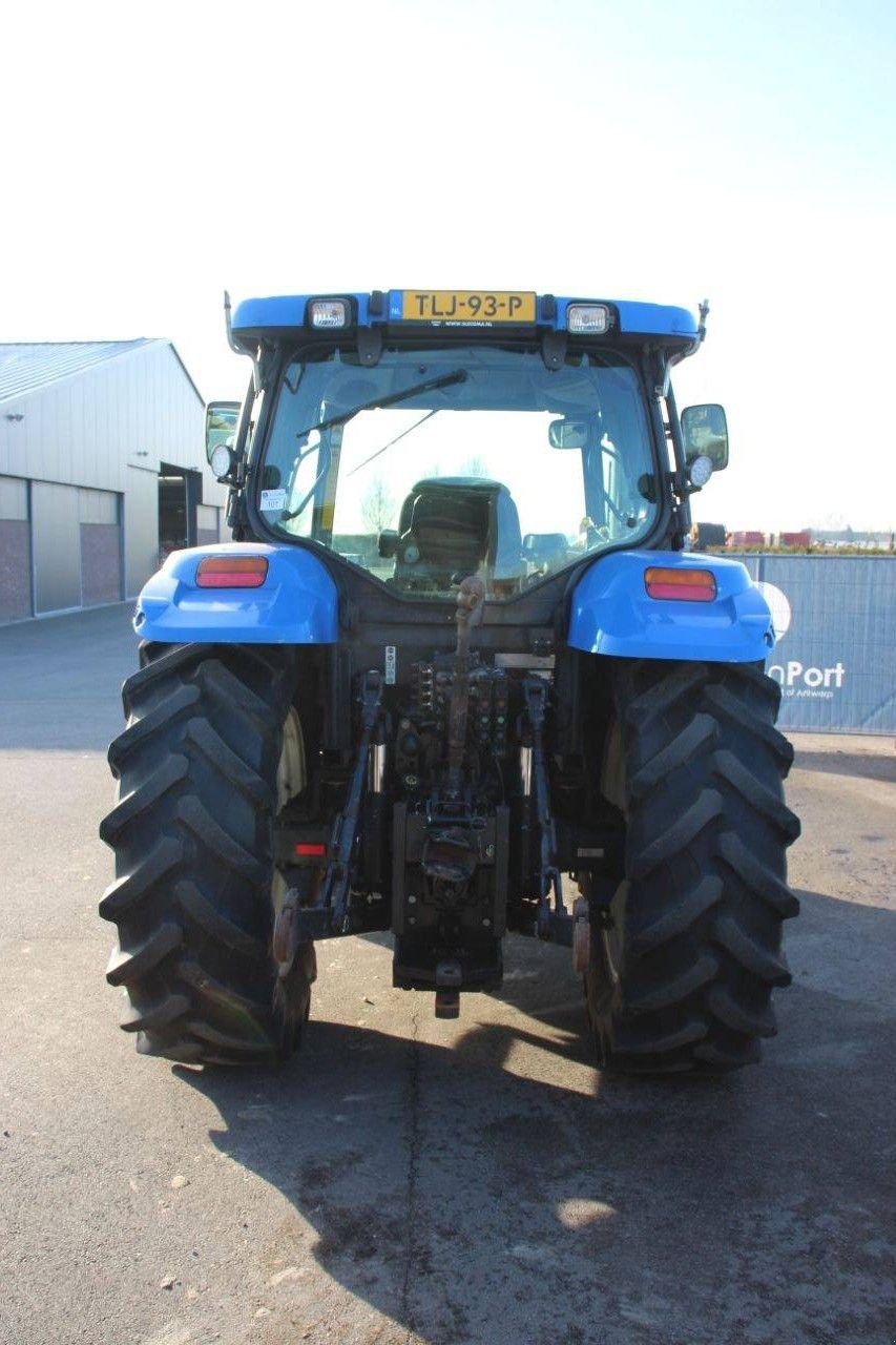 Traktor typu New Holland TS100A, Gebrauchtmaschine w Antwerpen (Zdjęcie 4)