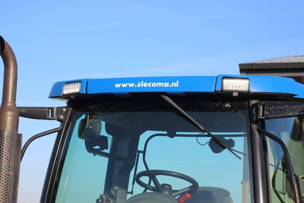 Traktor typu New Holland TS100A, Gebrauchtmaschine w Antwerpen (Zdjęcie 11)