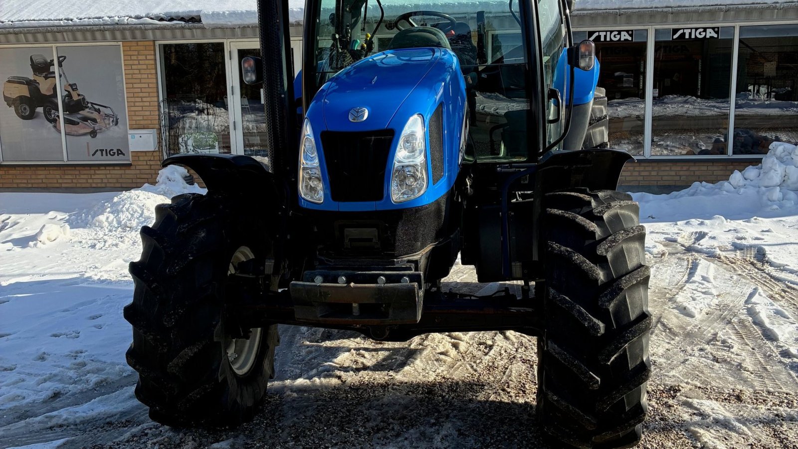Traktor del tipo New Holland TS100A, Gebrauchtmaschine In Store Heddinge (Immagine 4)