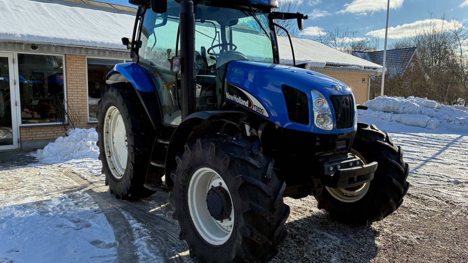 Traktor del tipo New Holland TS100A, Gebrauchtmaschine In Store Heddinge (Immagine 1)