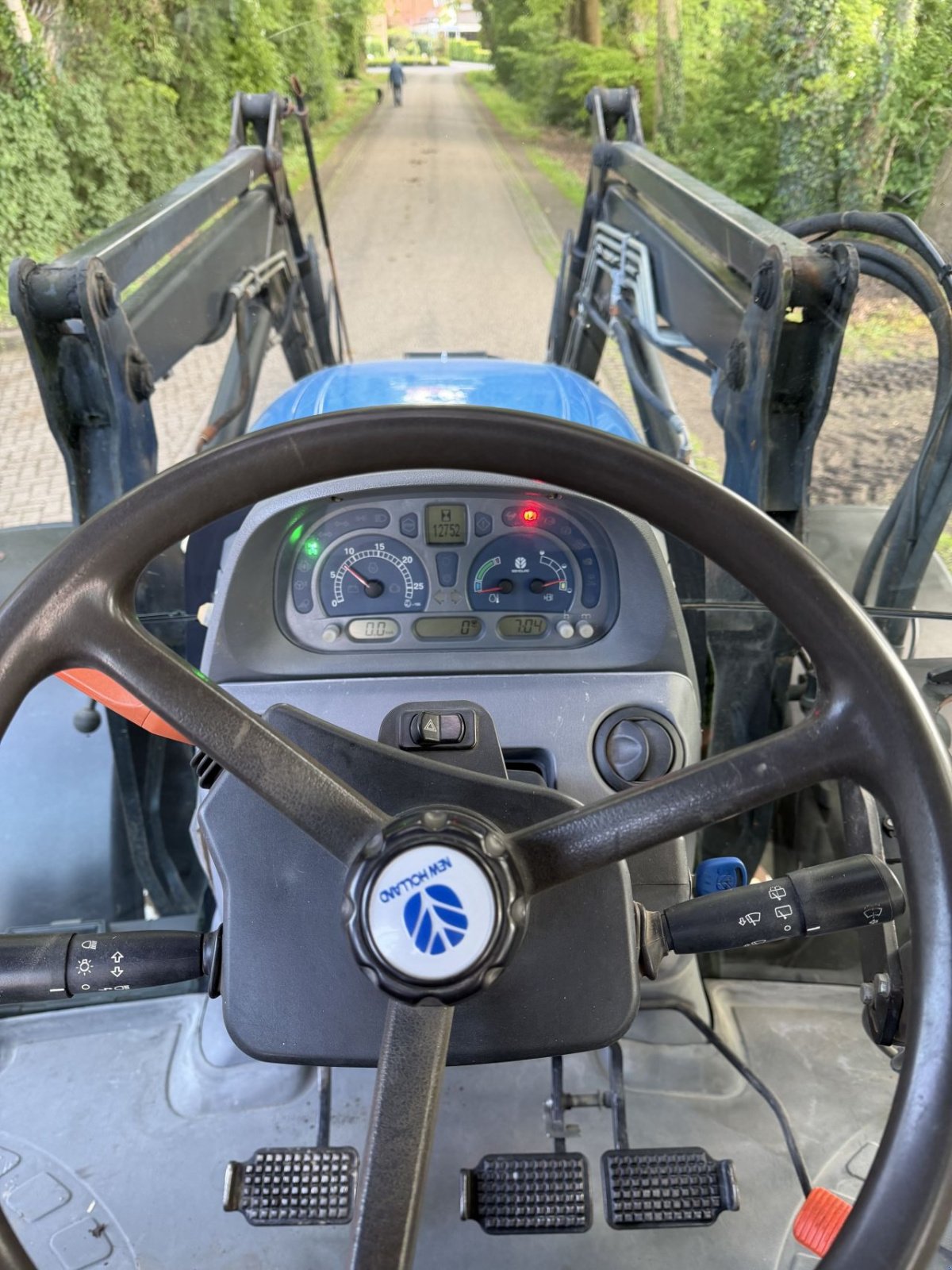 Traktor du type New Holland TS100A, Gebrauchtmaschine en Rossum (Photo 11)