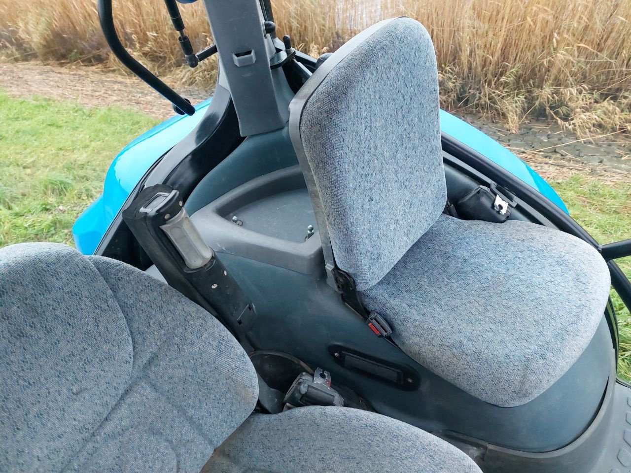 Traktor Türe ait New Holland TS100A, Gebrauchtmaschine içinde Ouderkerk aan den IJssel (resim 11)