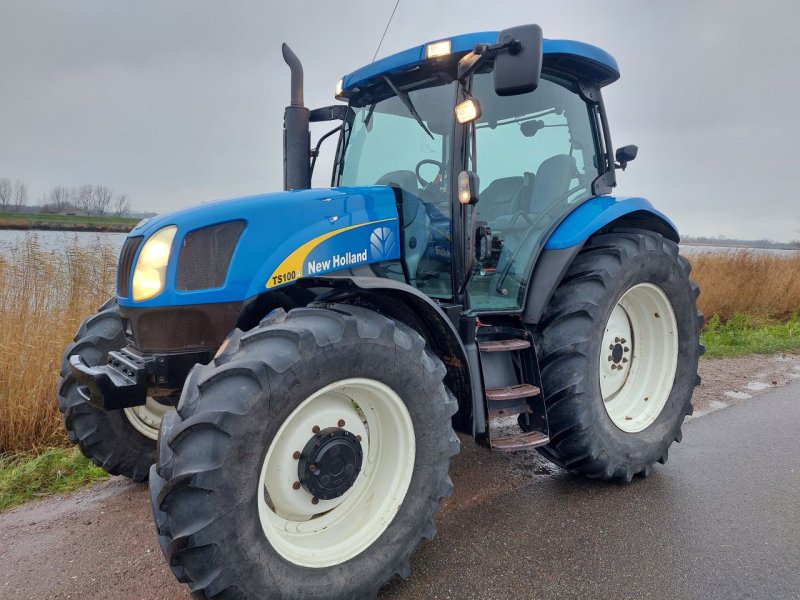 Traktor des Typs New Holland TS100A, Gebrauchtmaschine in Ouderkerk aan den IJssel (Bild 1)