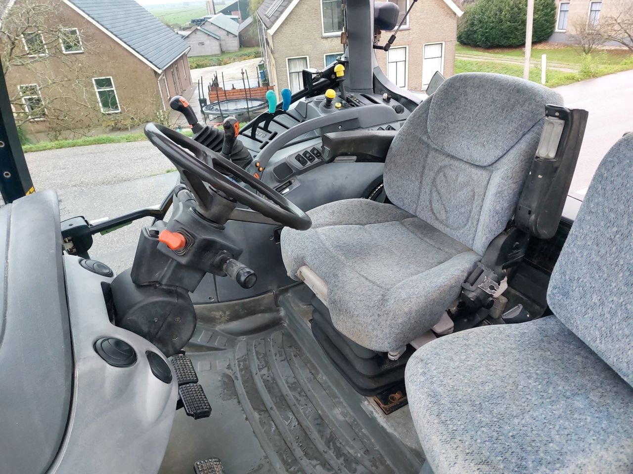 Traktor Türe ait New Holland TS100A, Gebrauchtmaschine içinde Ouderkerk aan den IJssel (resim 7)