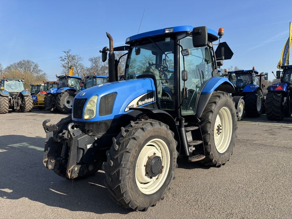 Traktor van het type New Holland TS100A, Gebrauchtmaschine in Heerenveen (Foto 1)