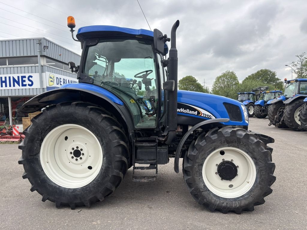 Traktor van het type New Holland TS100A, Gebrauchtmaschine in Heerenveen (Foto 5)