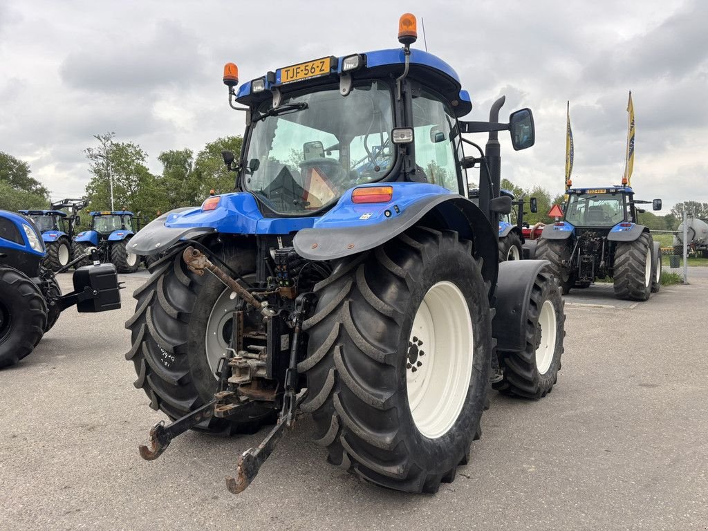 Traktor van het type New Holland TS100A, Gebrauchtmaschine in Heerenveen (Foto 4)