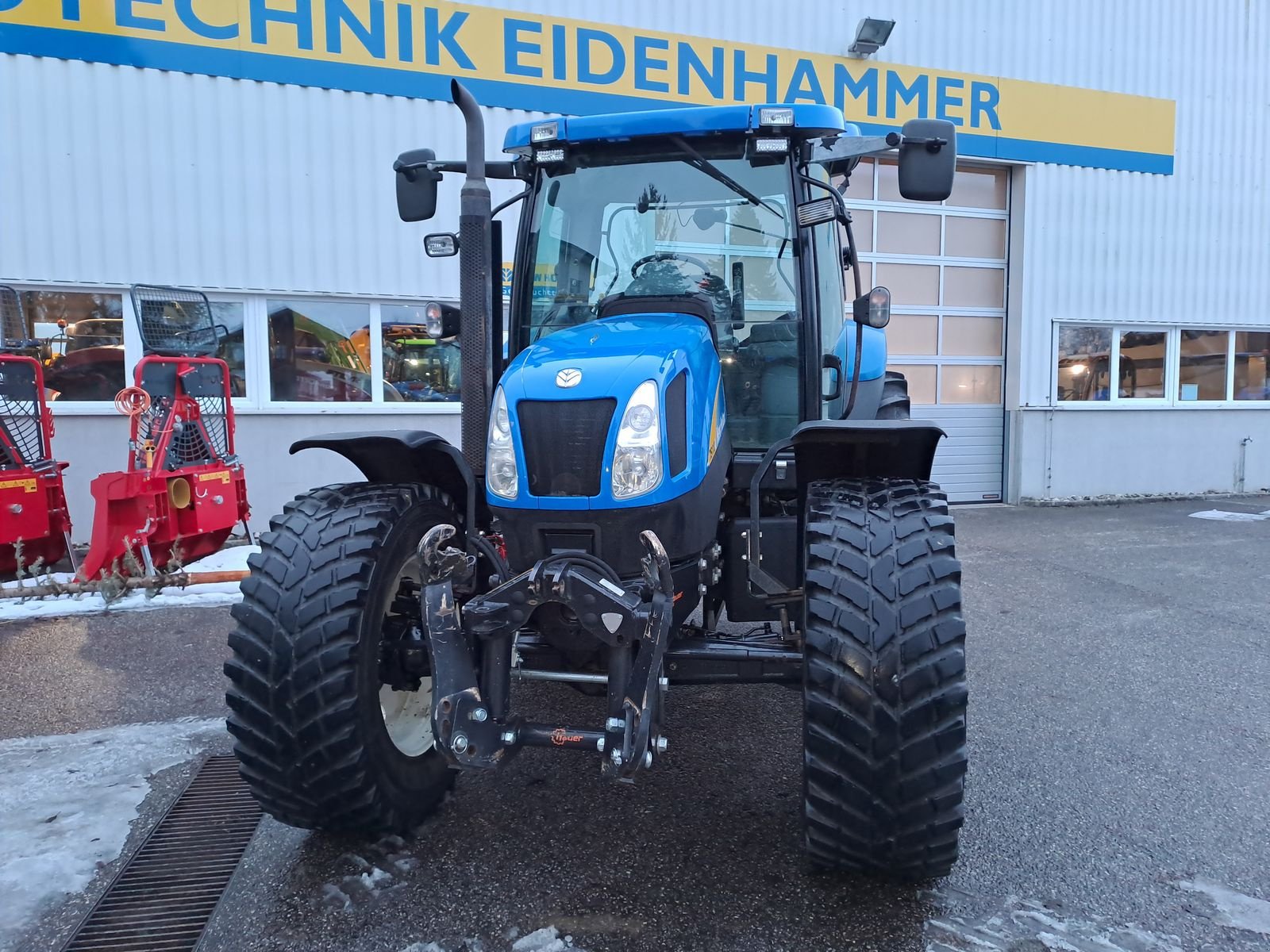 Traktor del tipo New Holland TS110A Plus, Gebrauchtmaschine In Burgkirchen (Immagine 2)