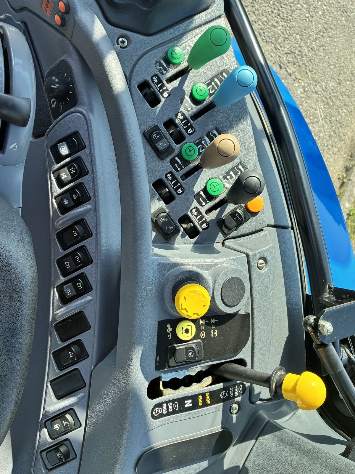 Traktor a típus New Holland TS110A Plus, Gebrauchtmaschine ekkor: Villach (Kép 12)
