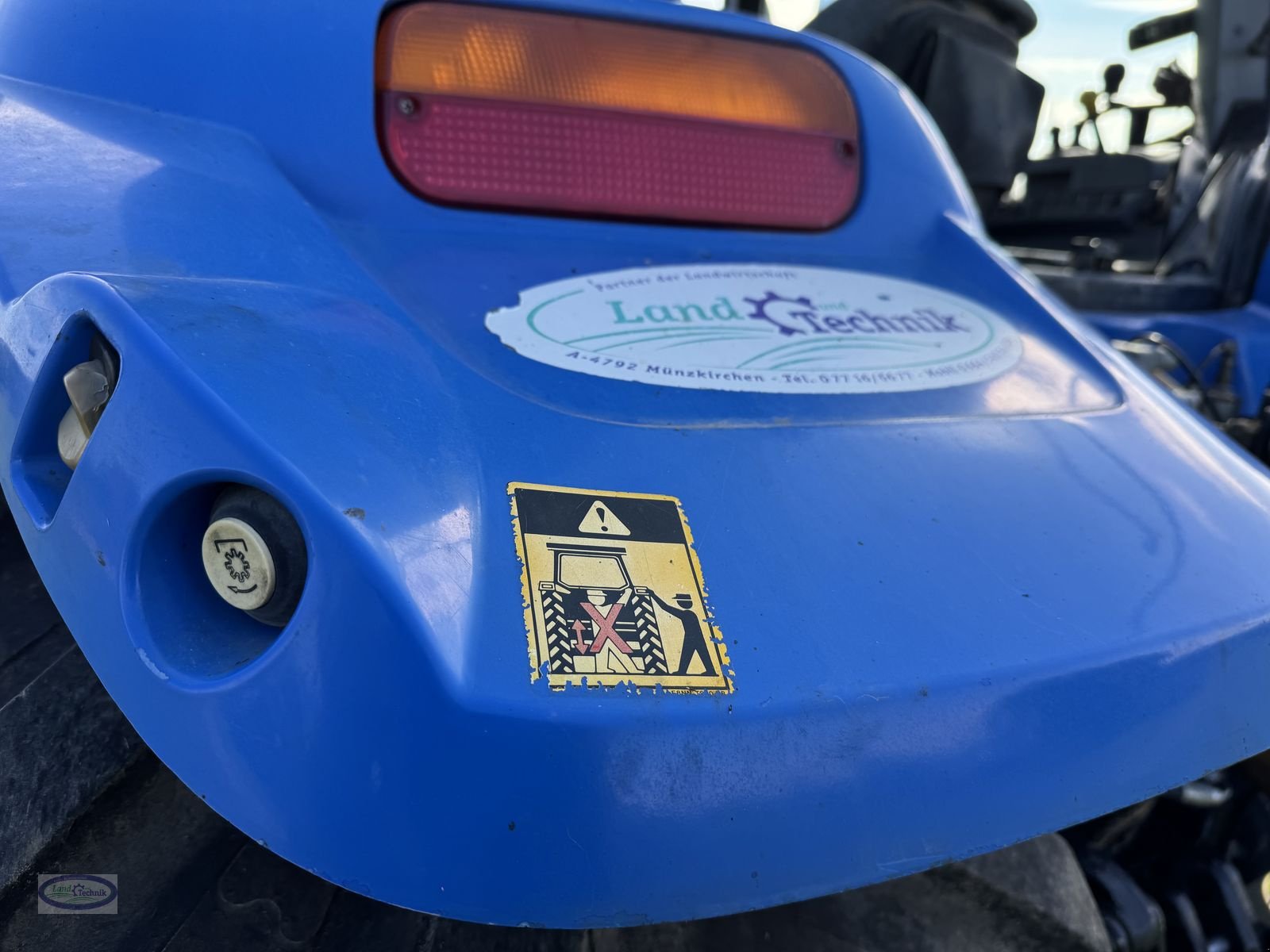 Traktor des Typs New Holland TS110A Plus, Gebrauchtmaschine in Münzkirchen (Bild 10)