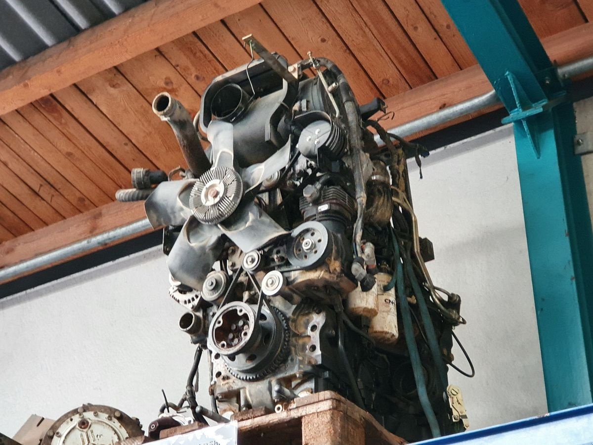 Traktor of the type New Holland TS110A Plus, Gebrauchtmaschine in Göpfritz (Picture 6)