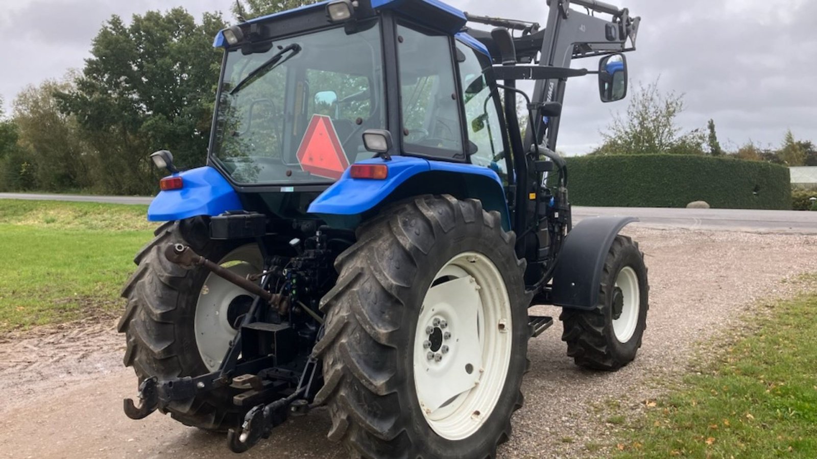 Traktor типа New Holland TS115, Gebrauchtmaschine в Aabenraa (Фотография 4)