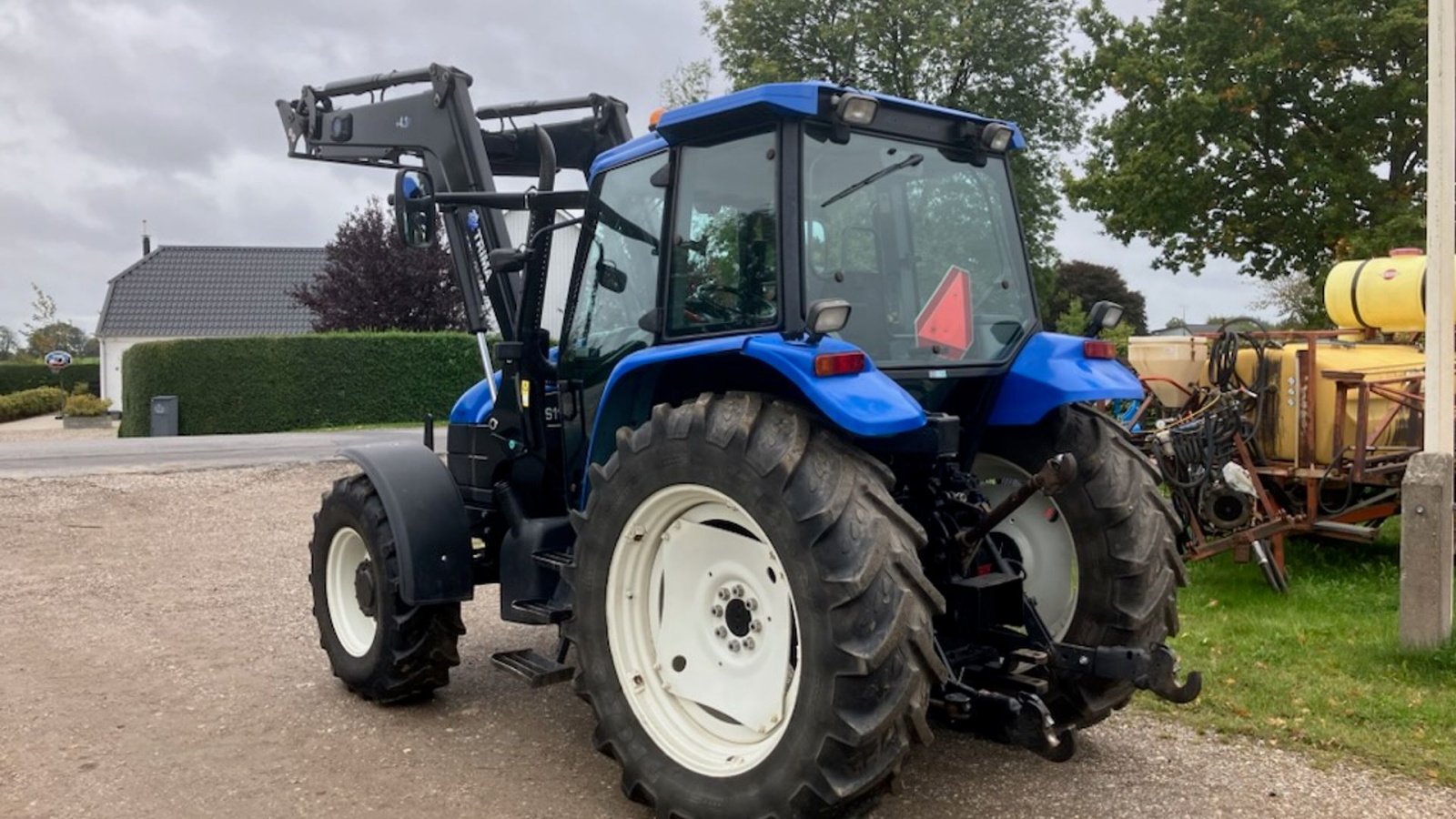Traktor типа New Holland TS115, Gebrauchtmaschine в Aabenraa (Фотография 3)